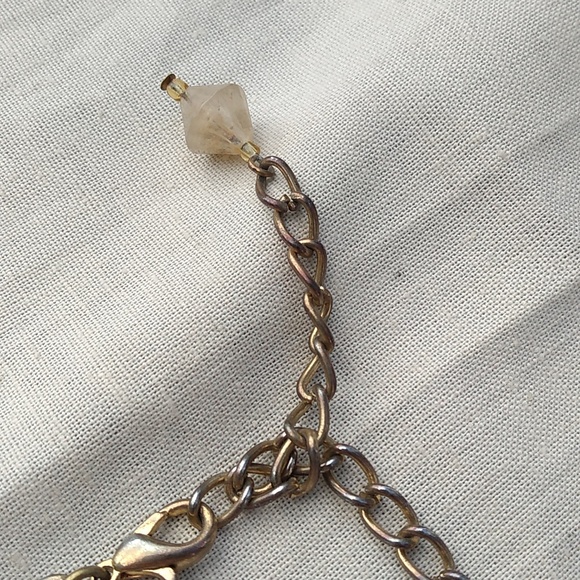 Group of 4 Vintage Necklaces, Various Lengths & Designs, Beads, Pendants… - Picture 6 of 16